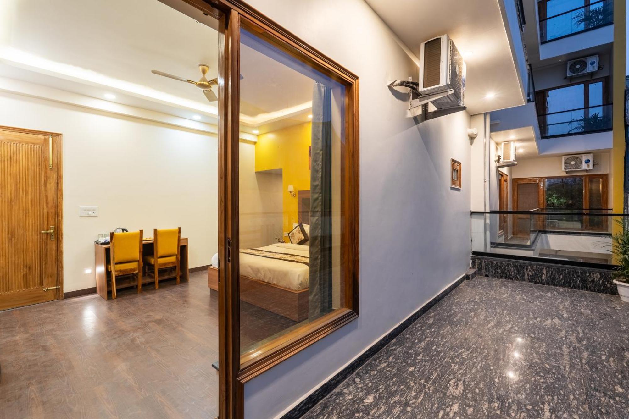 Lime Tree Hotel & One Bhk Serviced Apartment Noida - Sector 50 Metro מראה חיצוני תמונה
